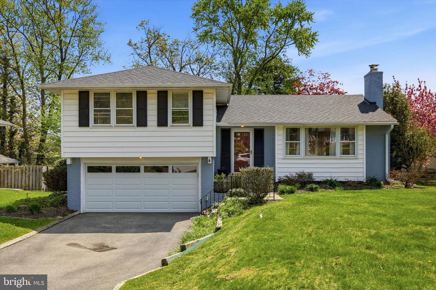 12 Betsy Lane, Ambler