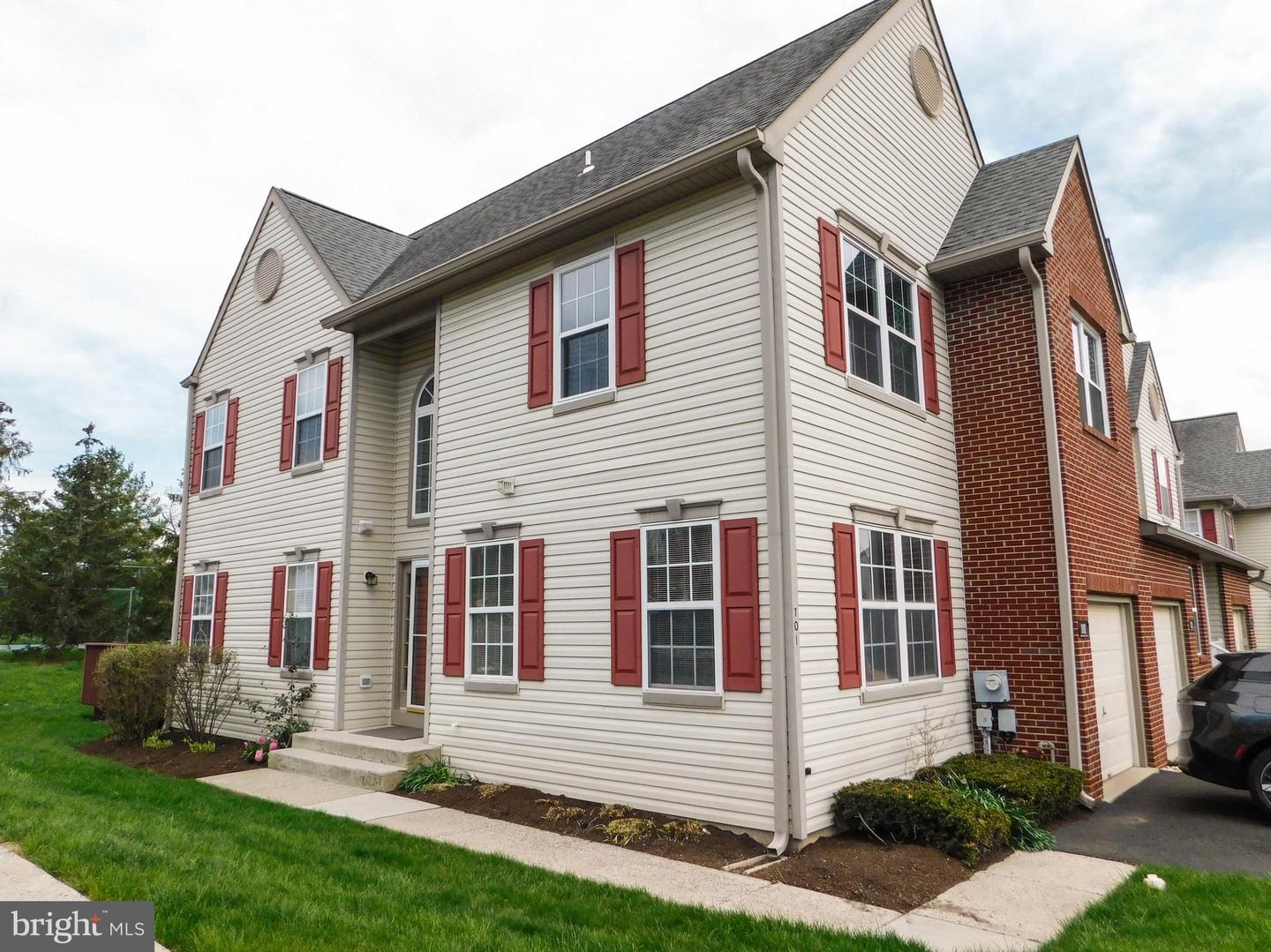 101 Farrington Court, Collegeville