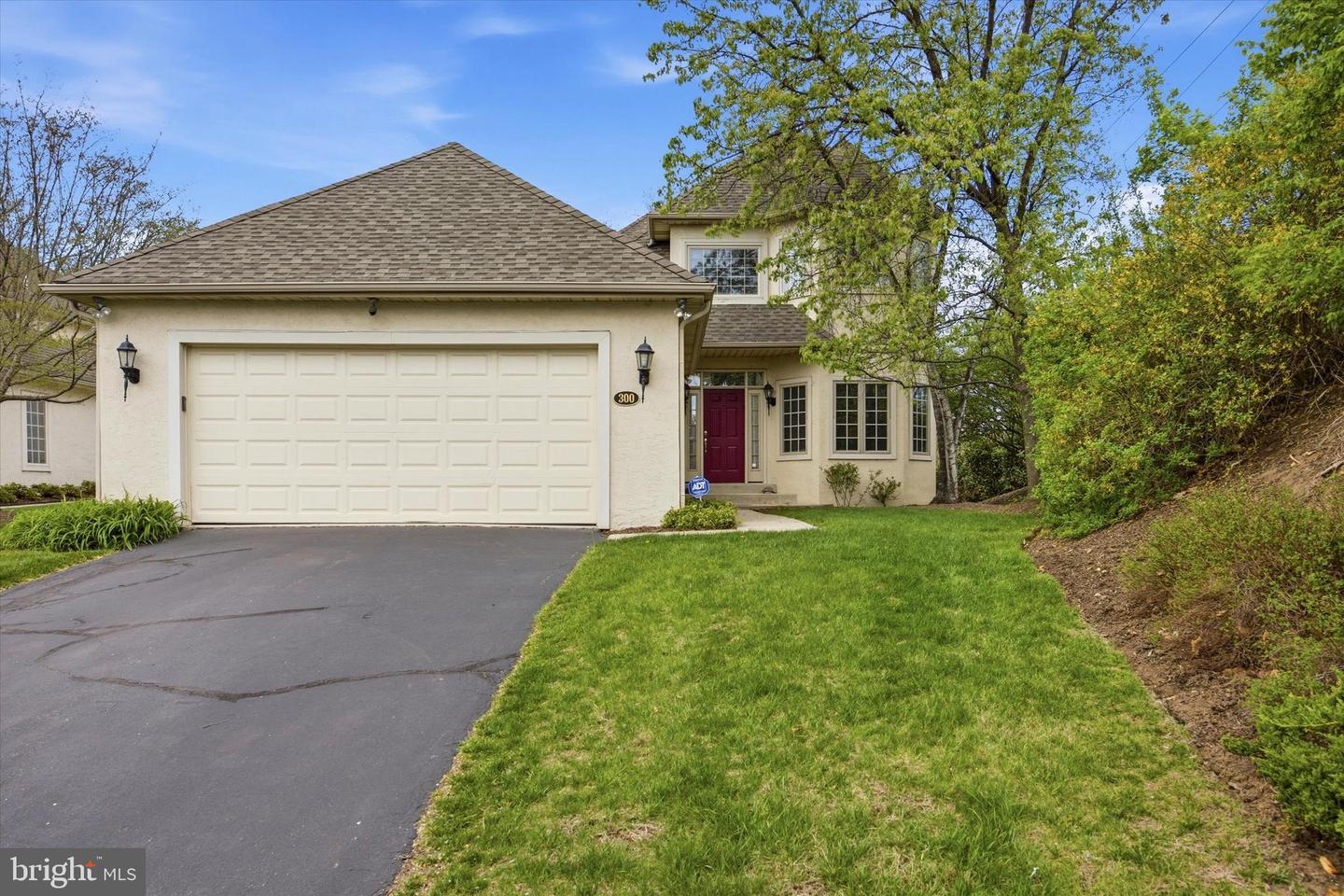 300 Overlook, Conshohocken