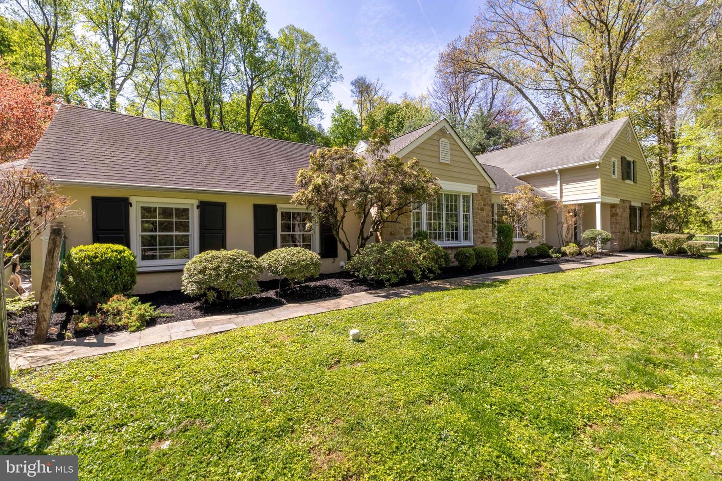 904 Andorra Road, Lafayette Hill