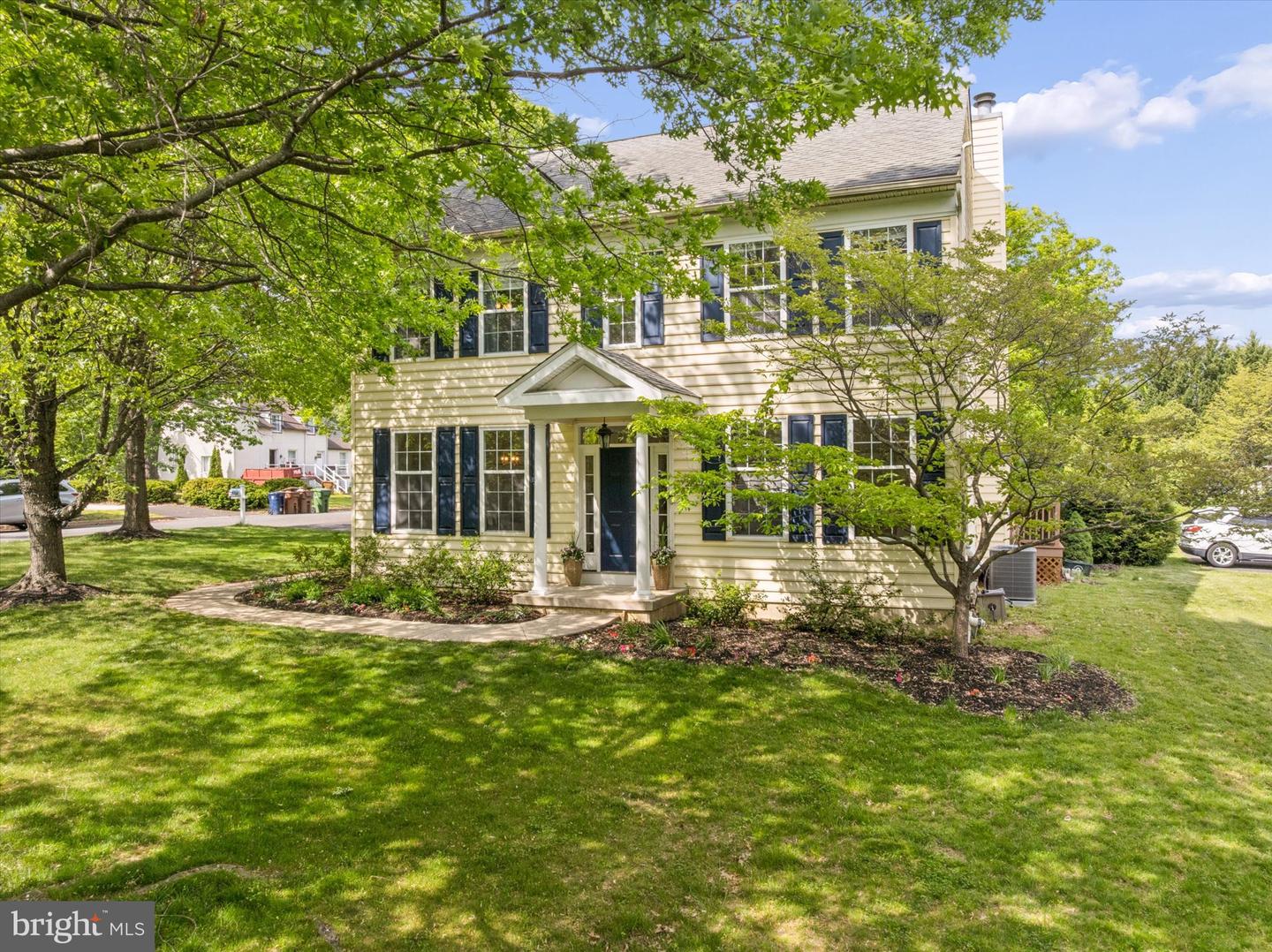 1001 Windsor, Dresher