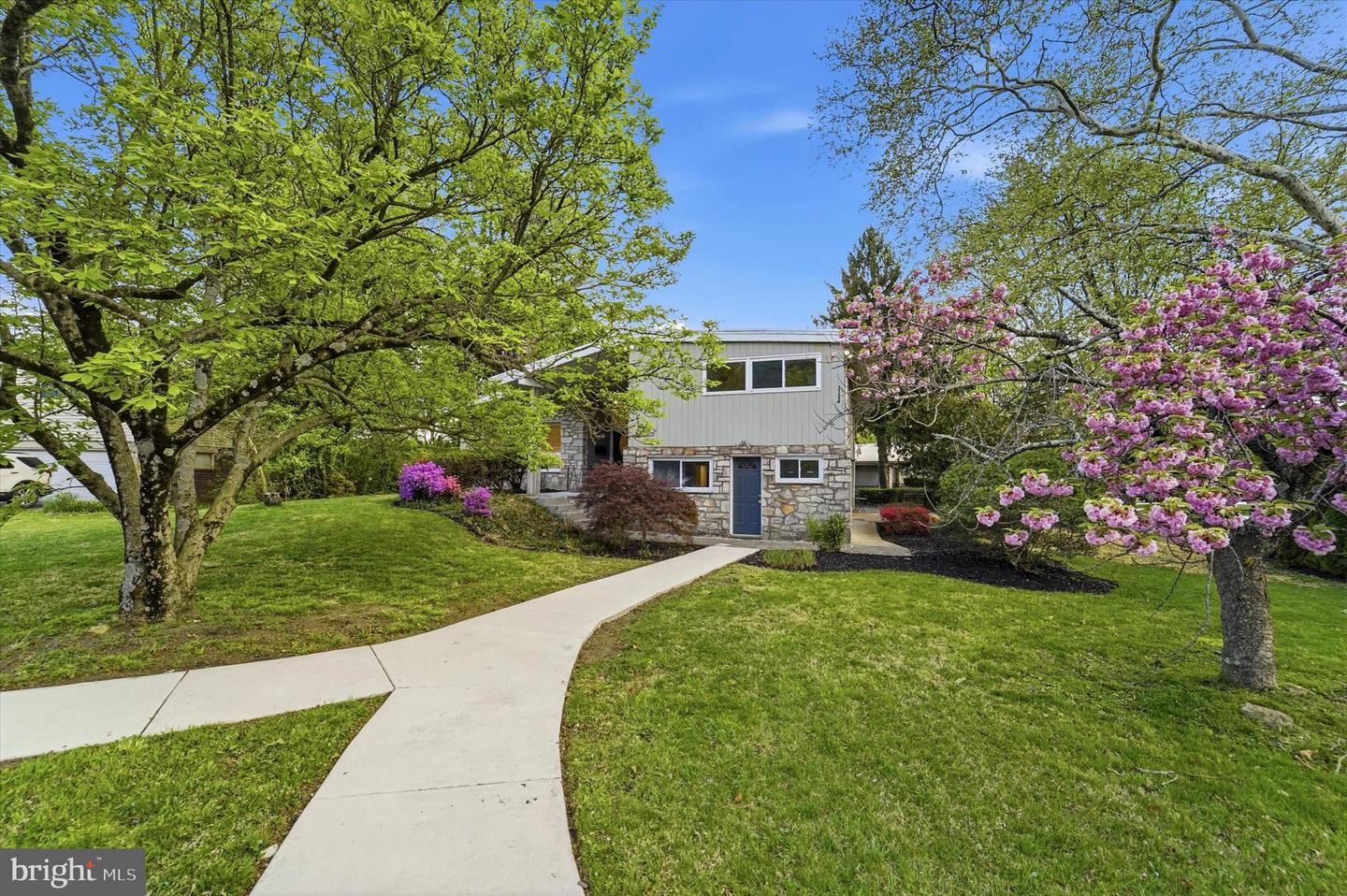 500 W Waverly Road, Glenside