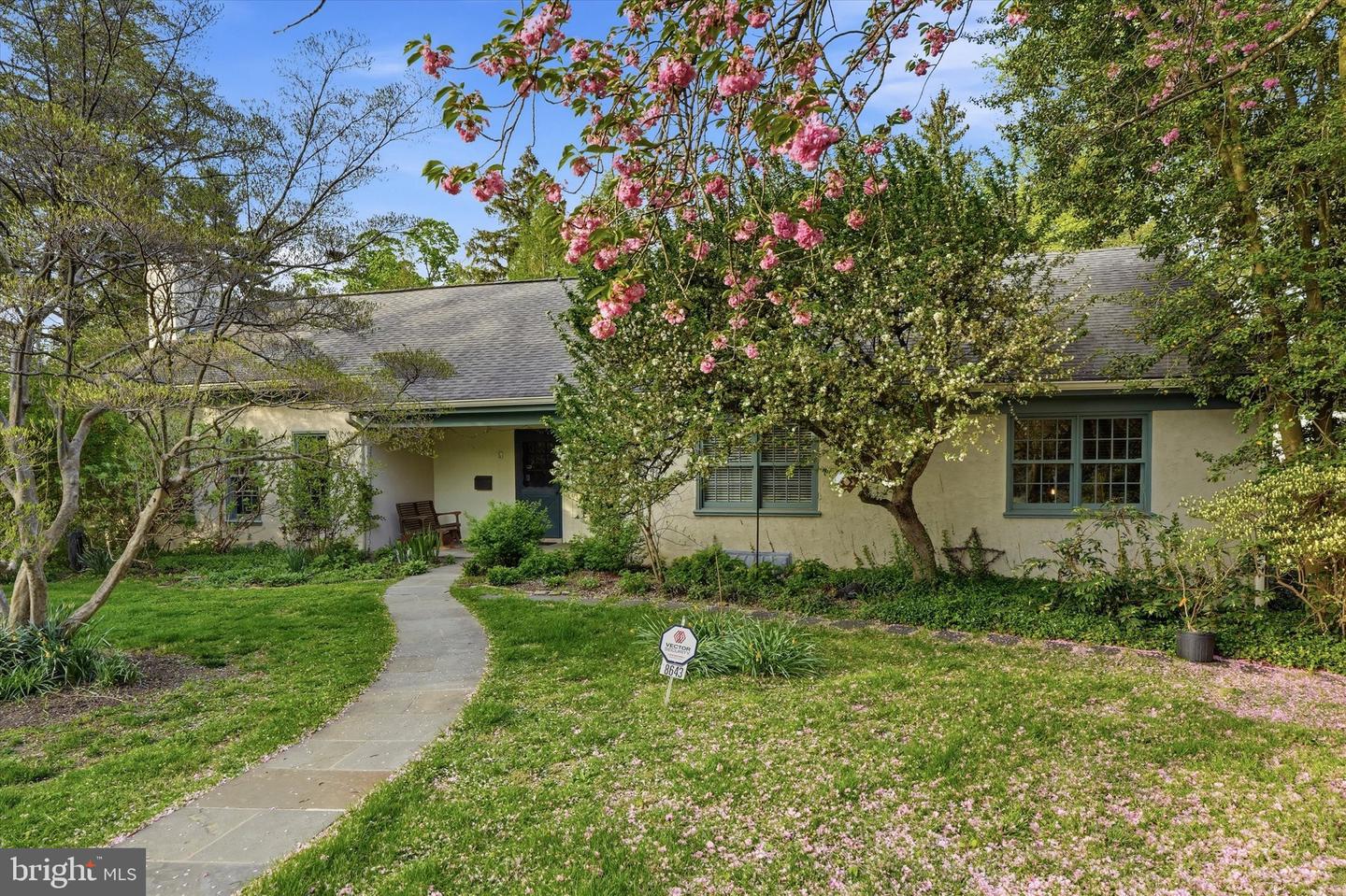 8643 Montgomery, Wyndmoor