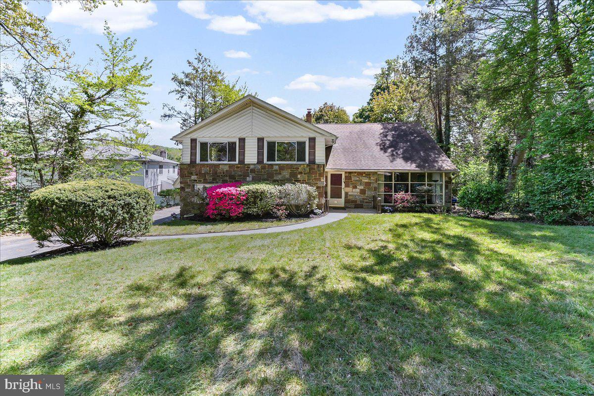 275 Barwynne Road, Wynnewood