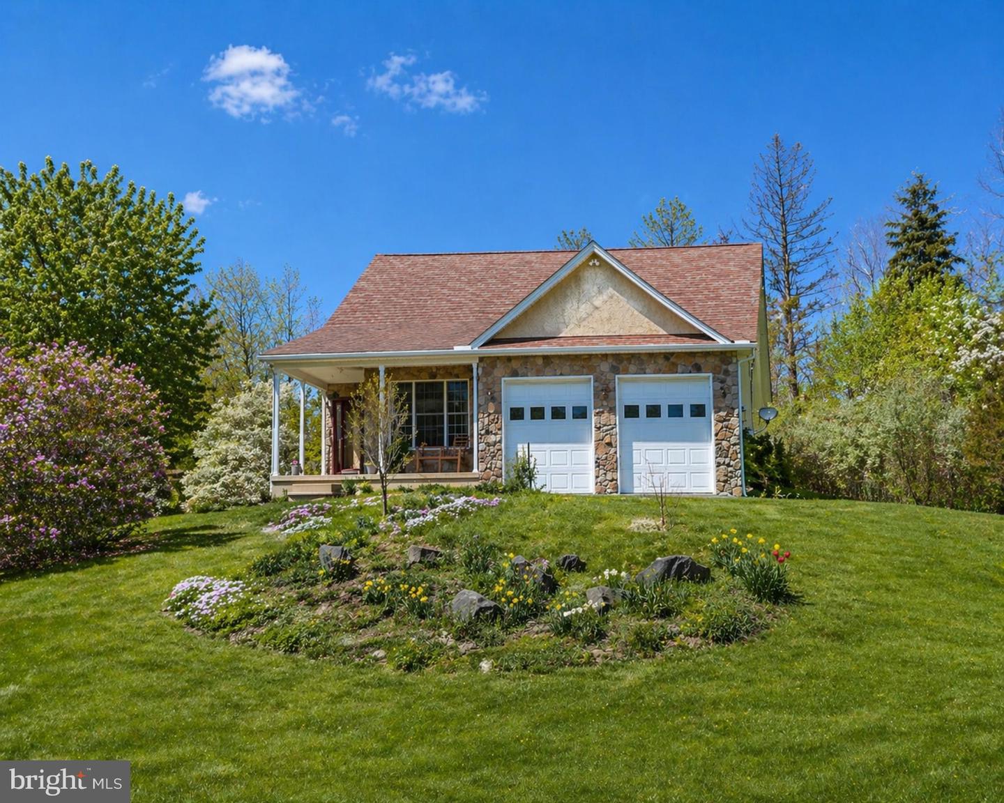 2039 Bethesda Church Road, East Greenville