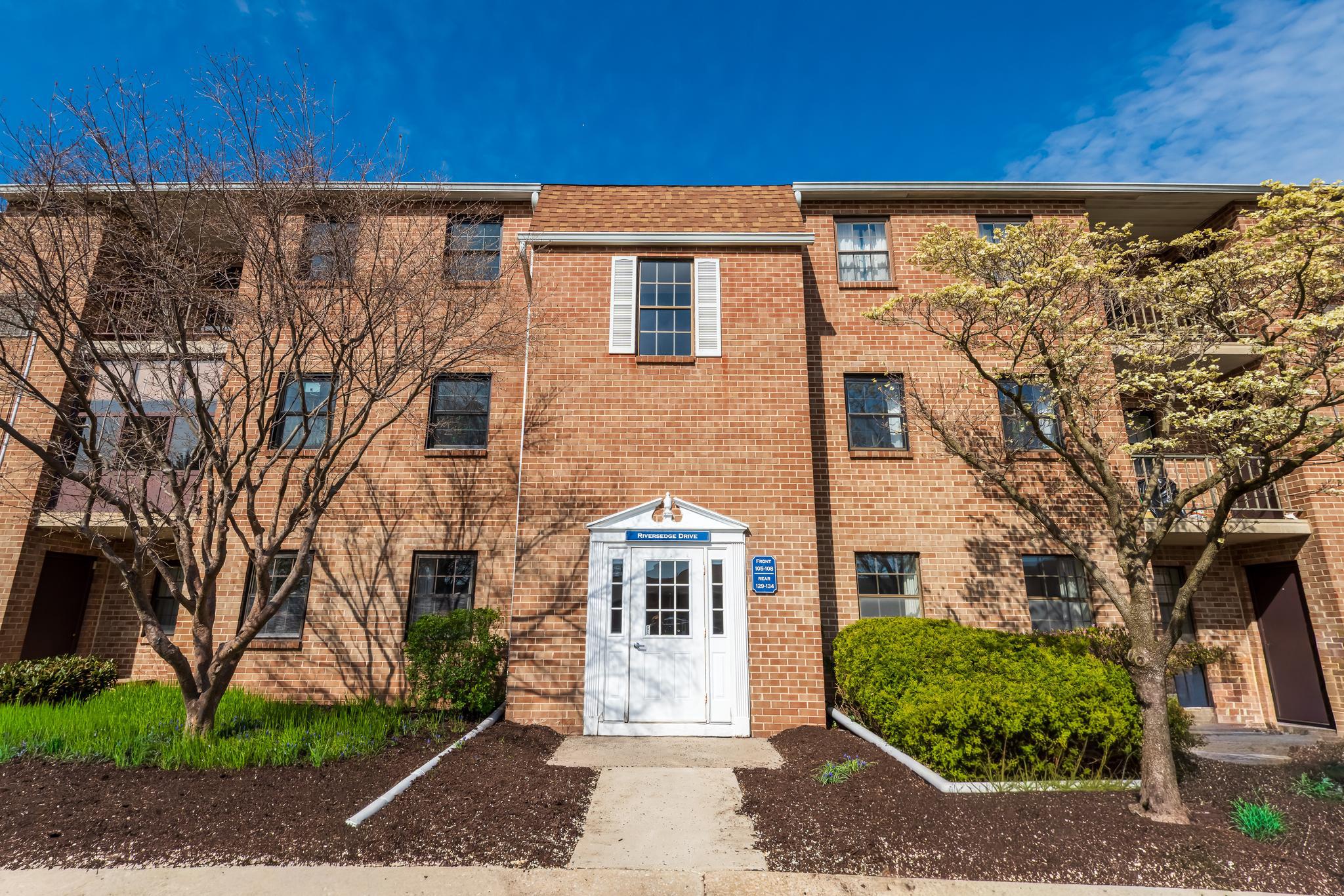130 Riversedge #condo 130, Norristown