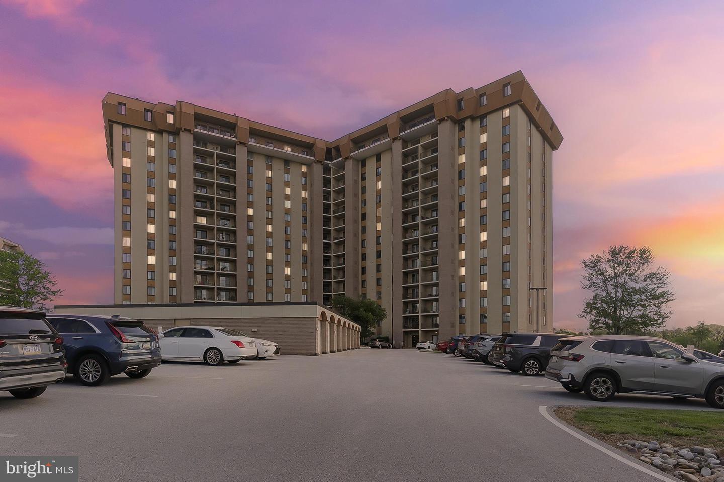10219 Valley Forge Circle