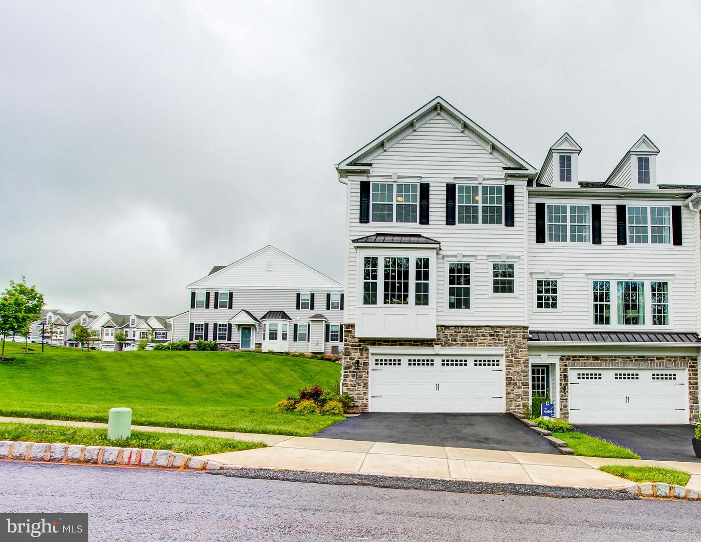 135 Woodwinds Drive, Collegeville