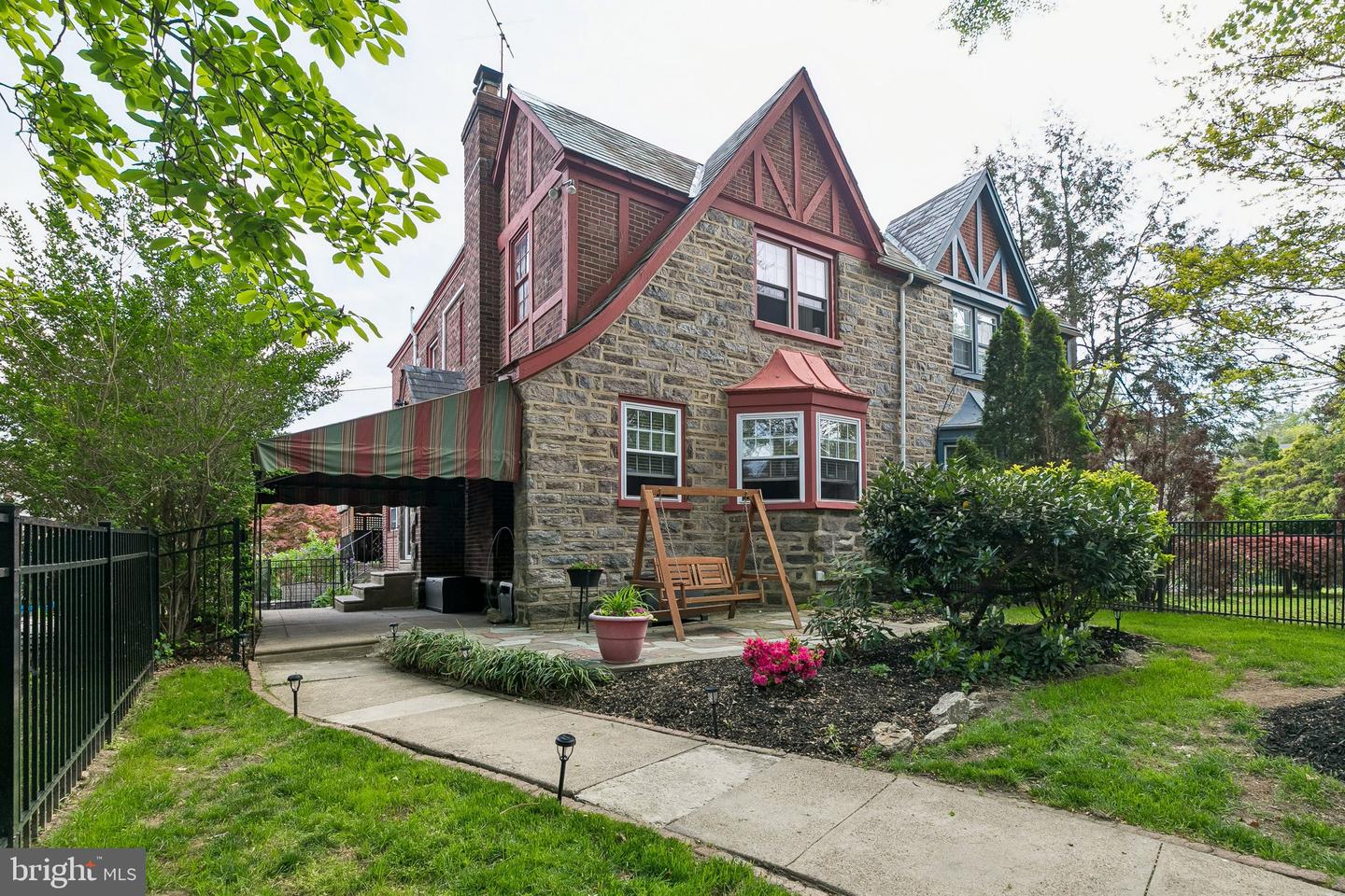 228 Edgehill Road, Merion Station