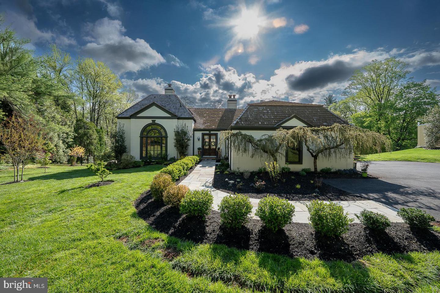 945 Lafayette Road, Bryn Mawr