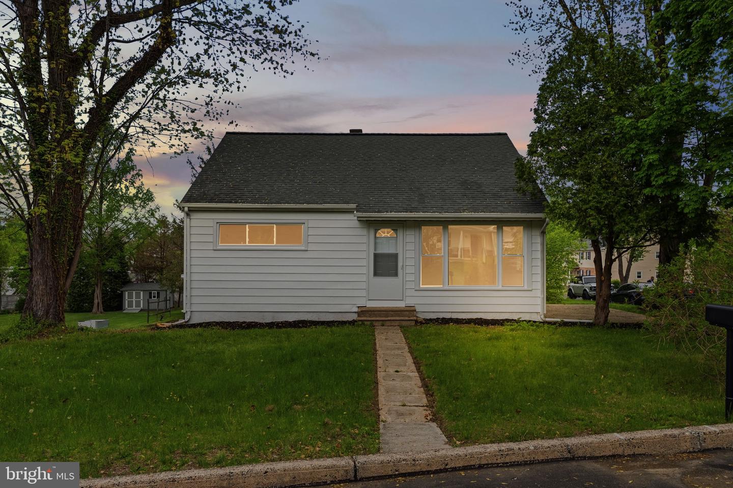 115 Green Street, Green Lane