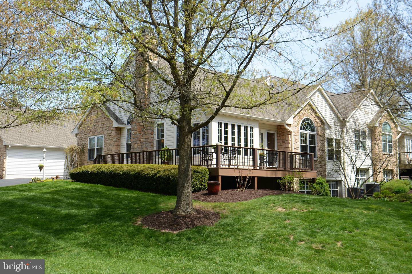182 Lions Gate Circle, Souderton