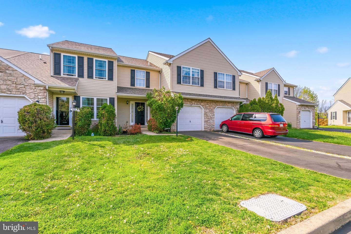 1437 Hillcrest Court, Lansdale