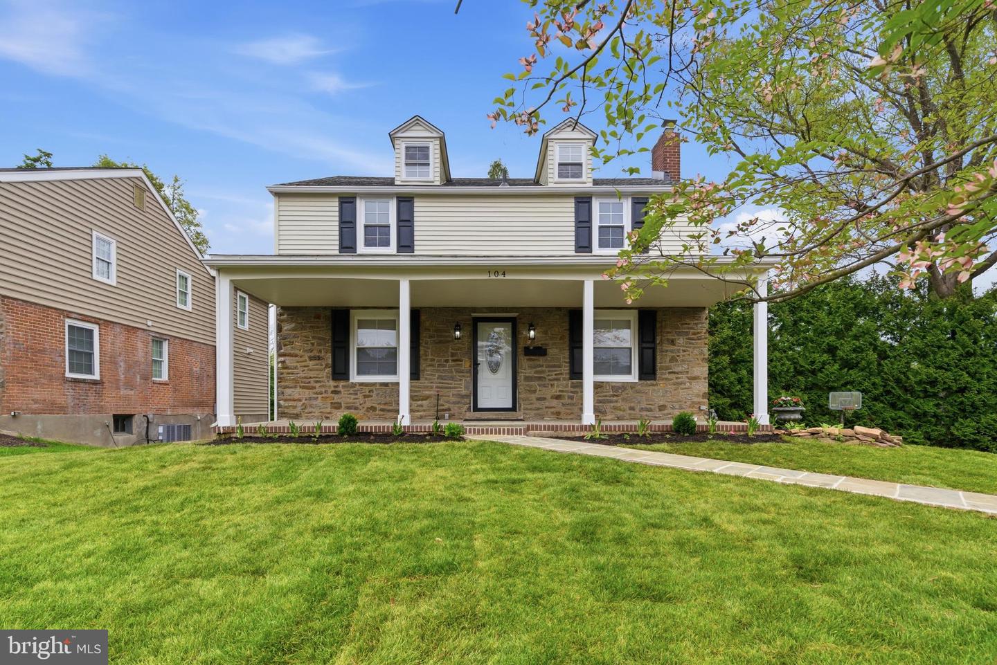 104 Atwood Road, Glenside