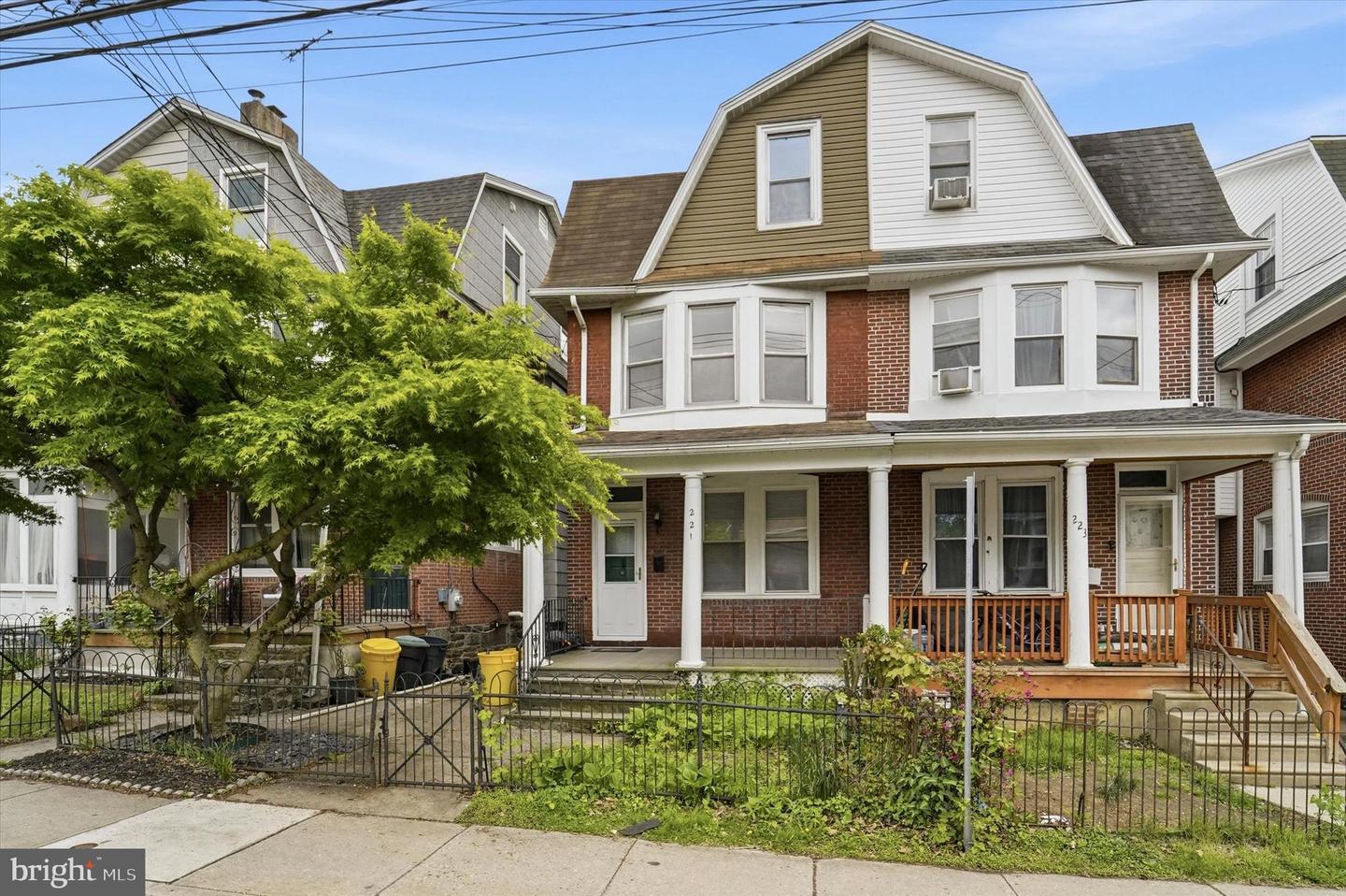 221 Ardmore Avenue