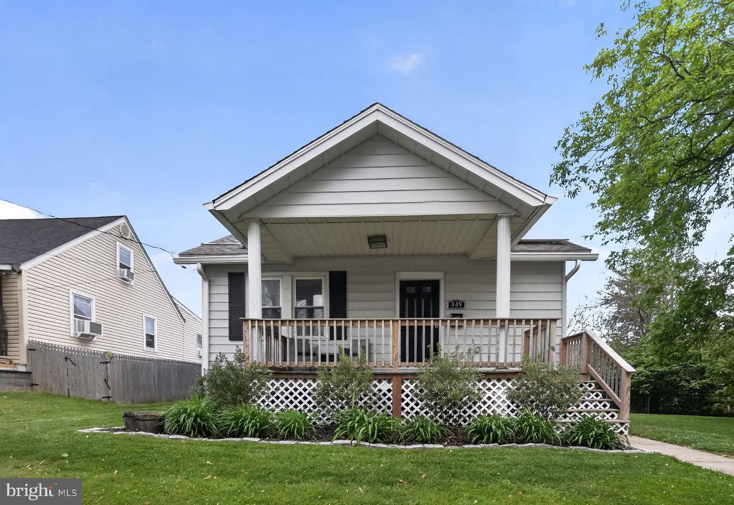 339 Maple Avenue, Glenside