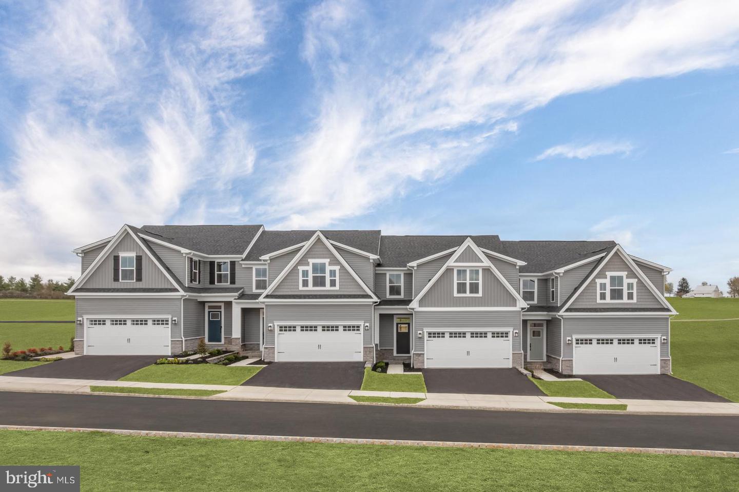 450 Leopold Court