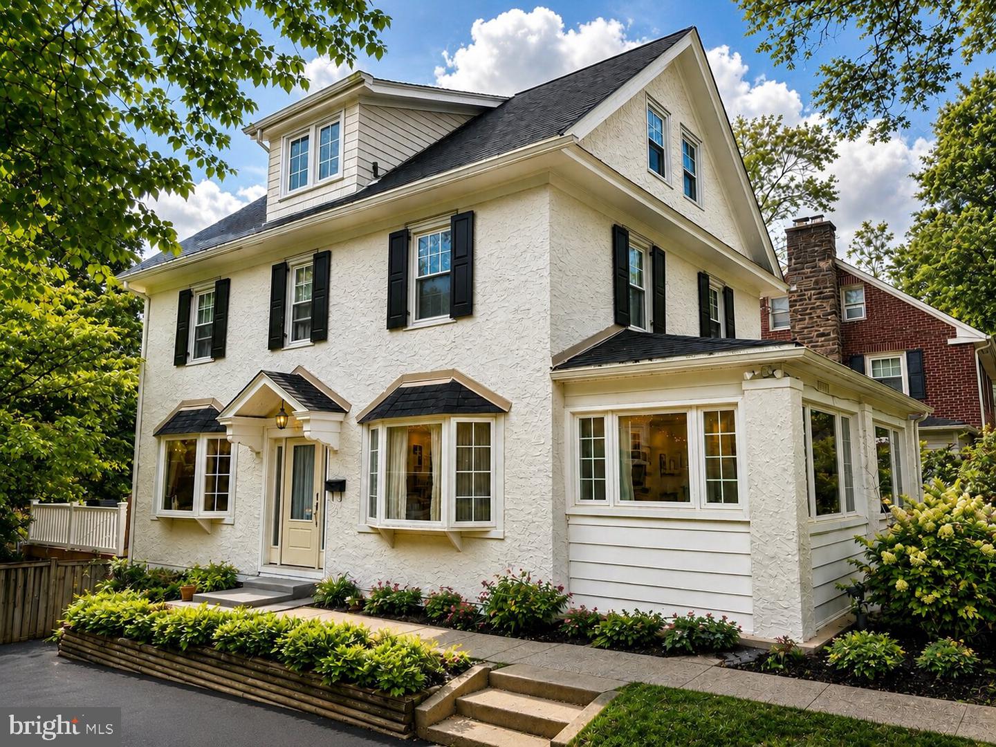8228 Manor Road, Elkins Park