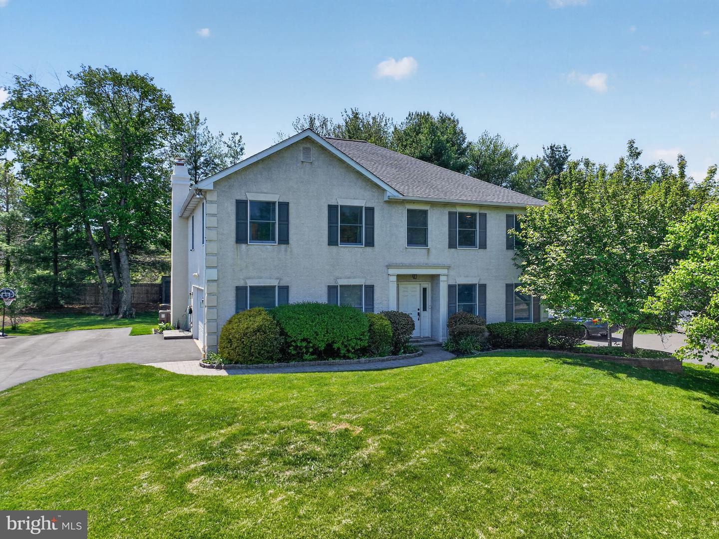 1604 Winchester Drive, Blue Bell