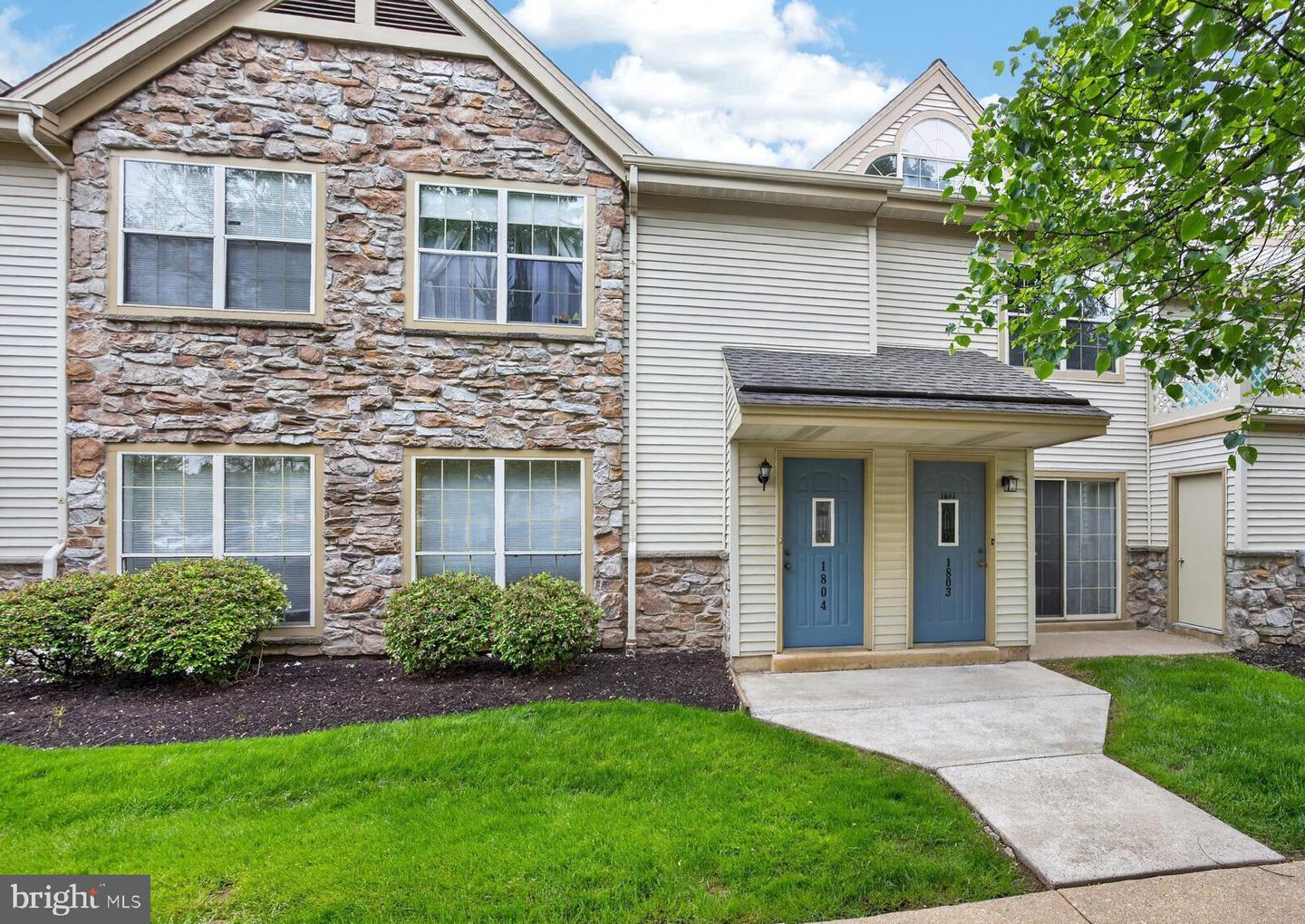1804 Foxmeadow Circle #condo 1804, Royersford