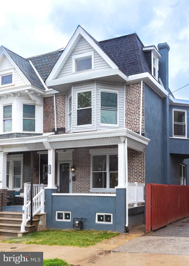 1121 Markley Street