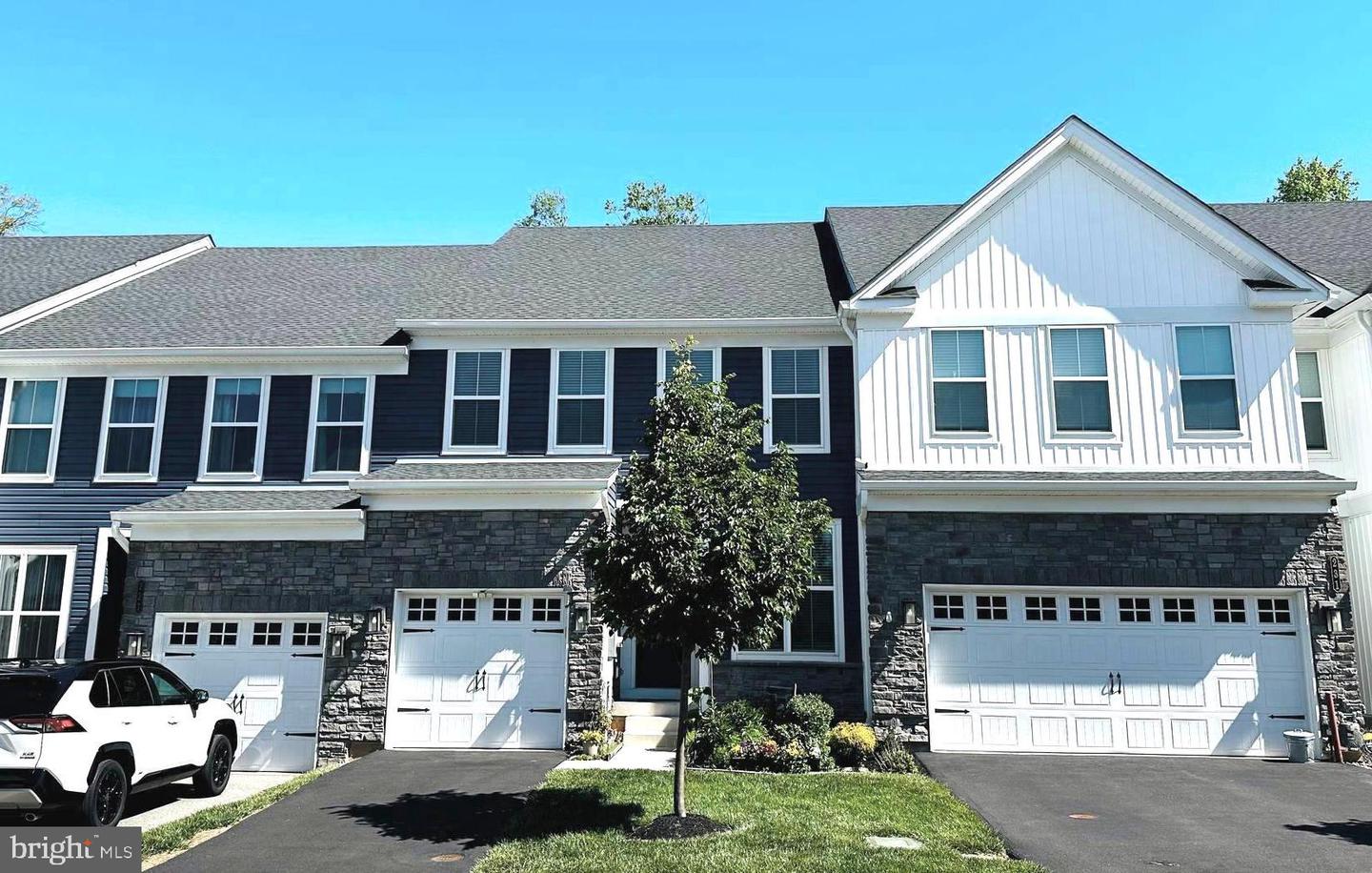 229 Wynstone Court, Colmar
