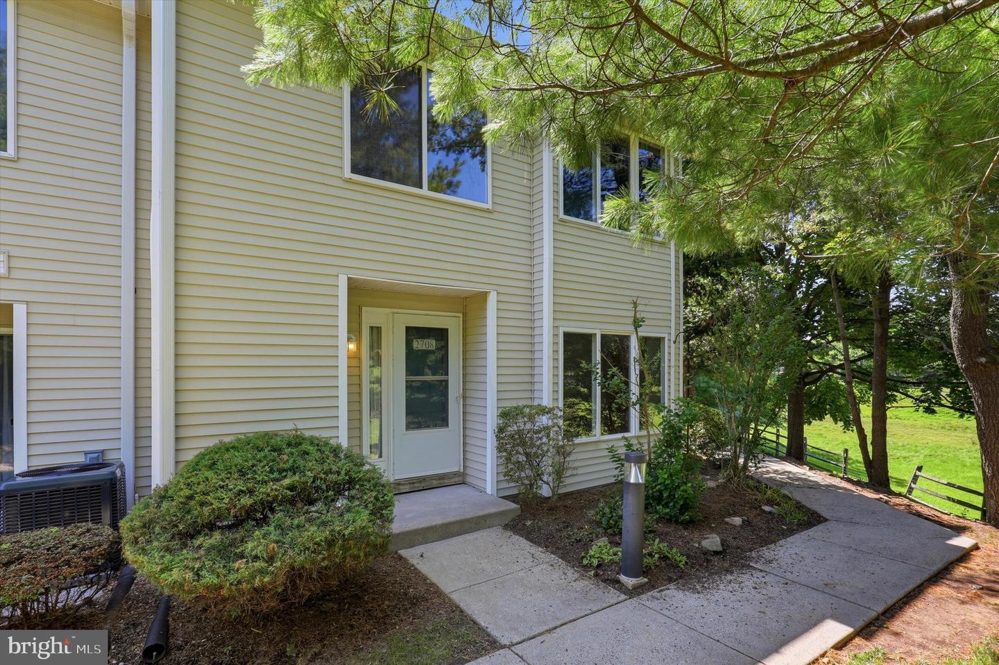 2708 Maryannes Court #2708