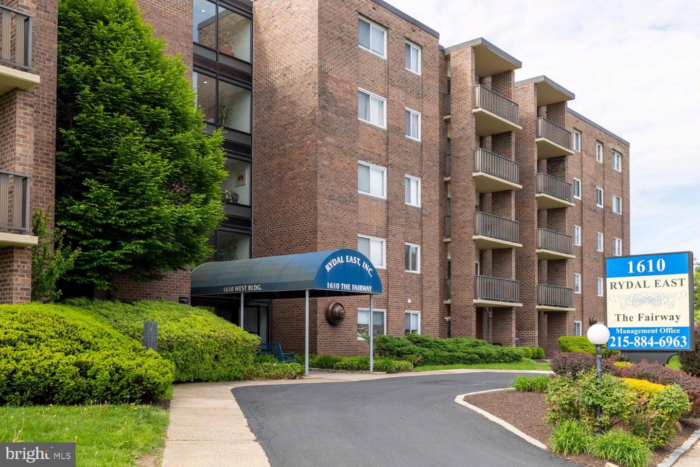 1610 The Fairway #510w