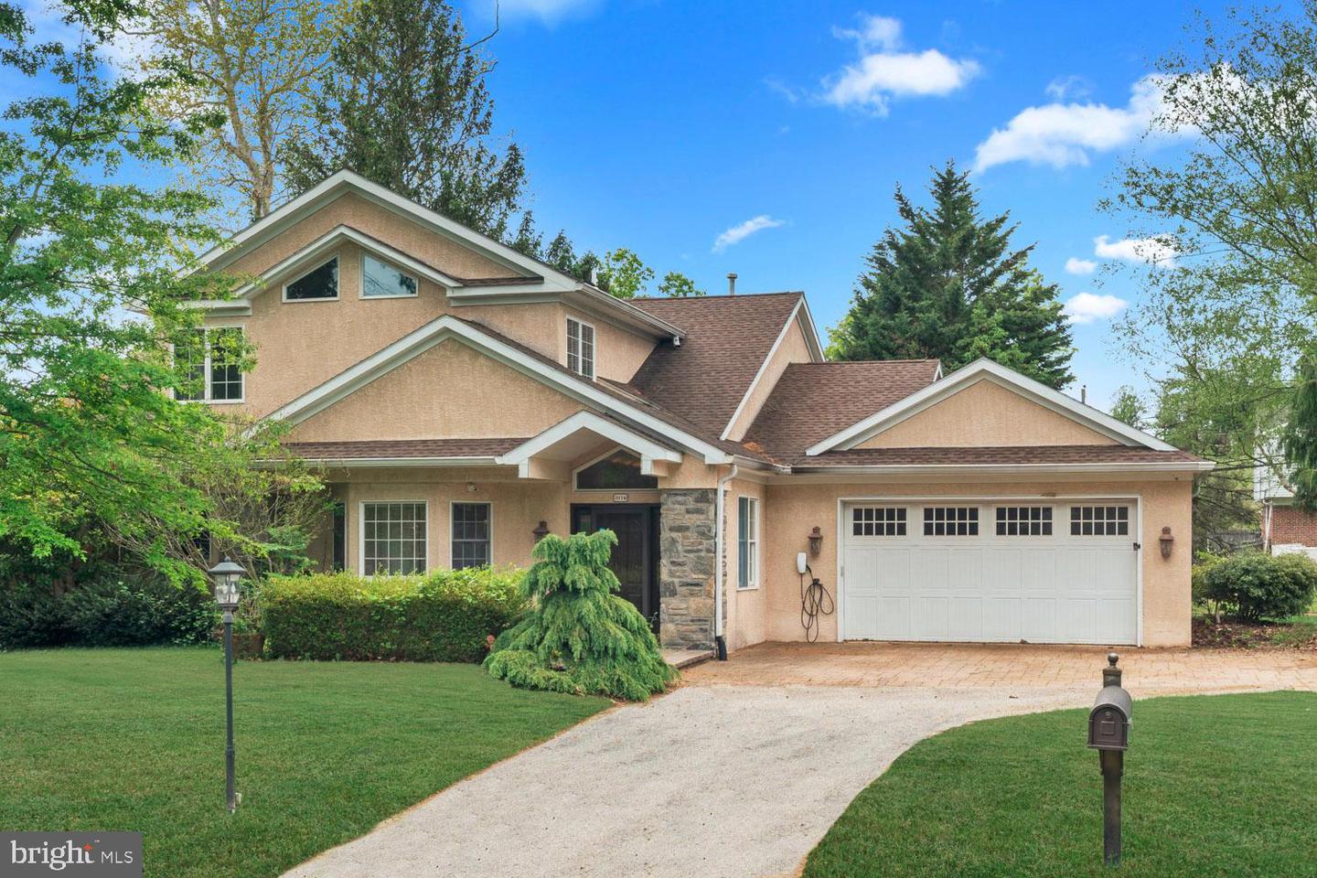 3174 Manor Road
