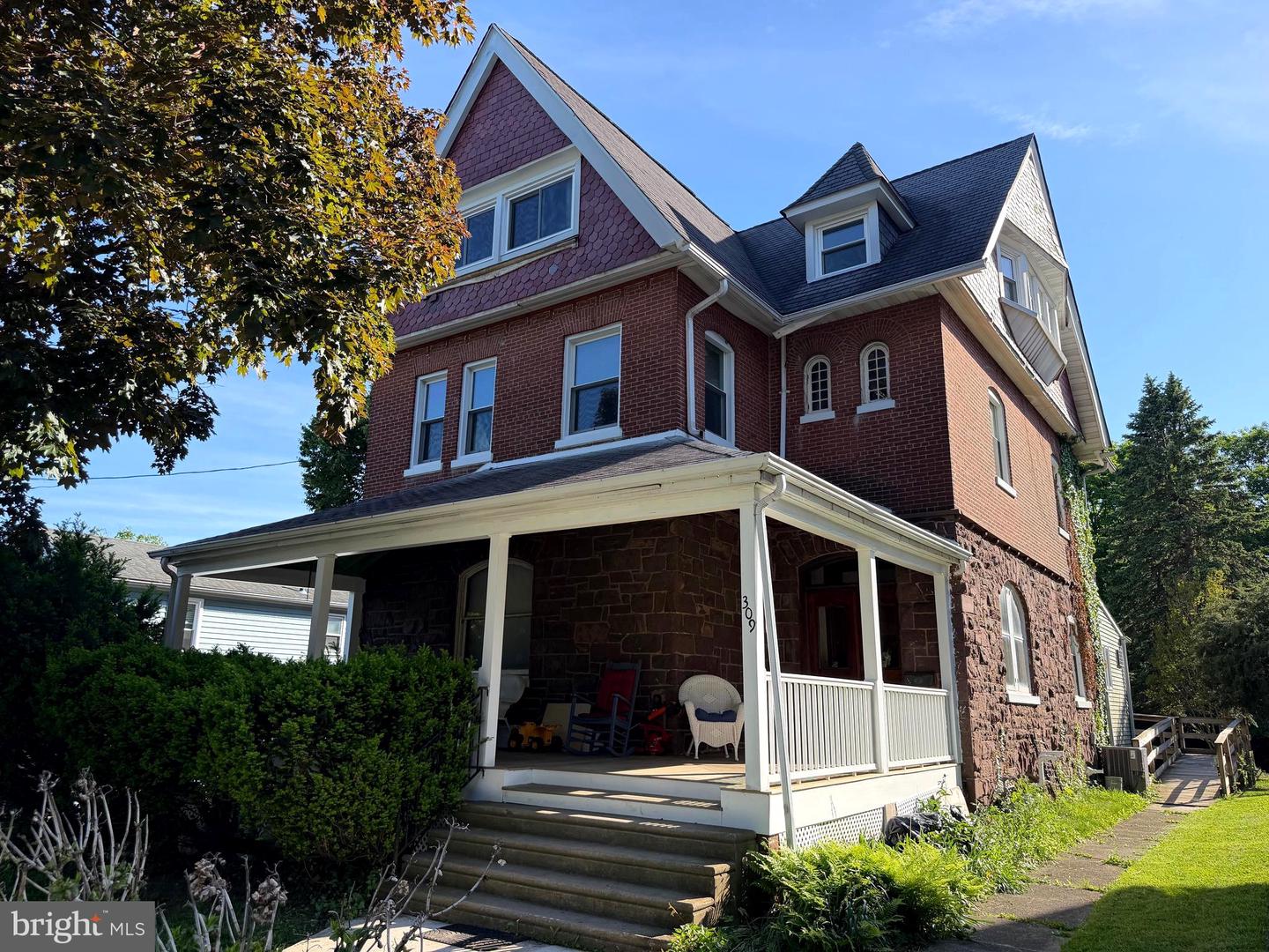 309 Highland Avenue, Jenkintown