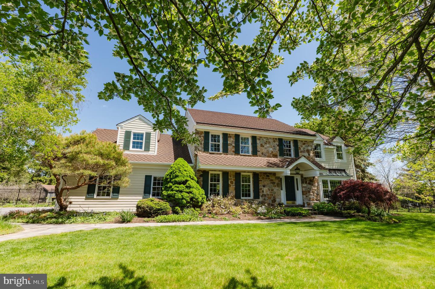 1020 Rosewood Drive