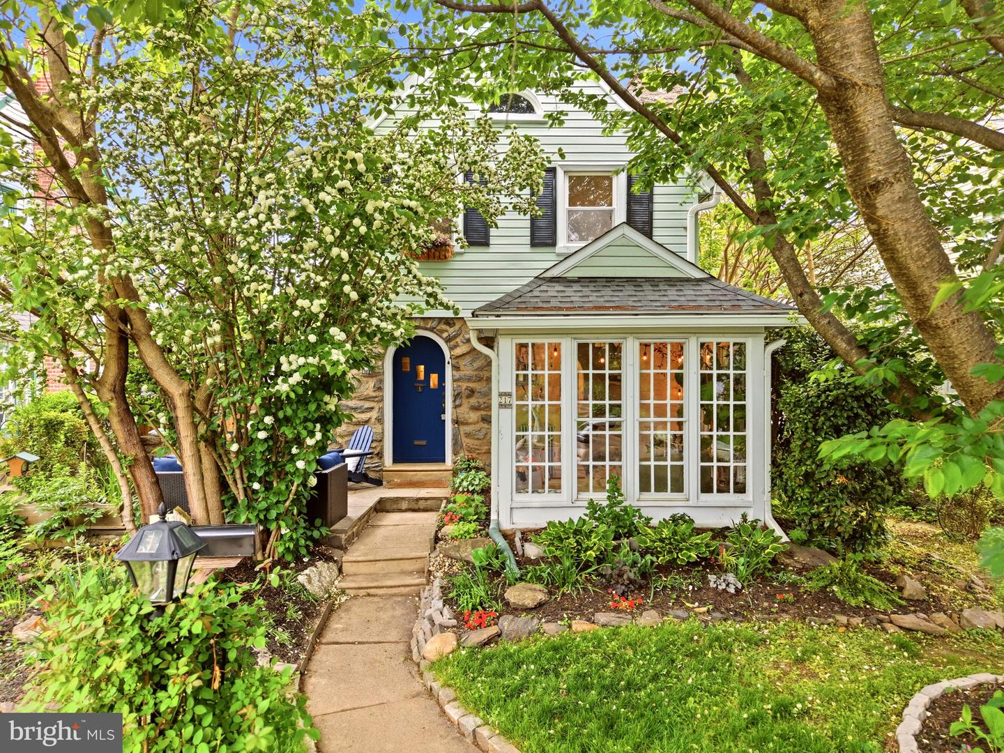 217 Rock Glen Road, Wynnewood