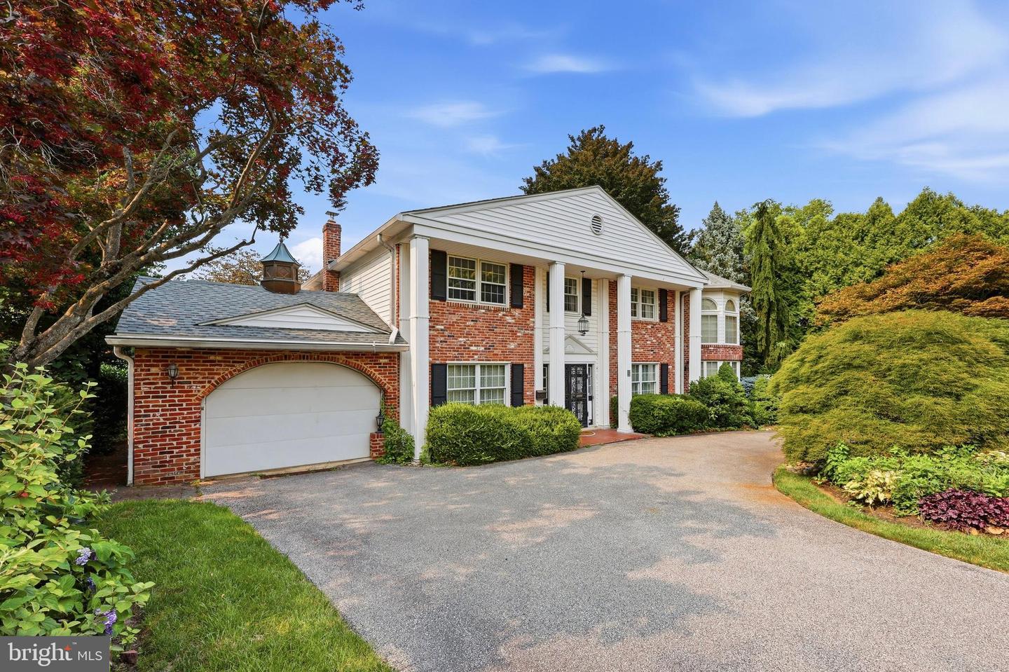 3 W Amherst Road