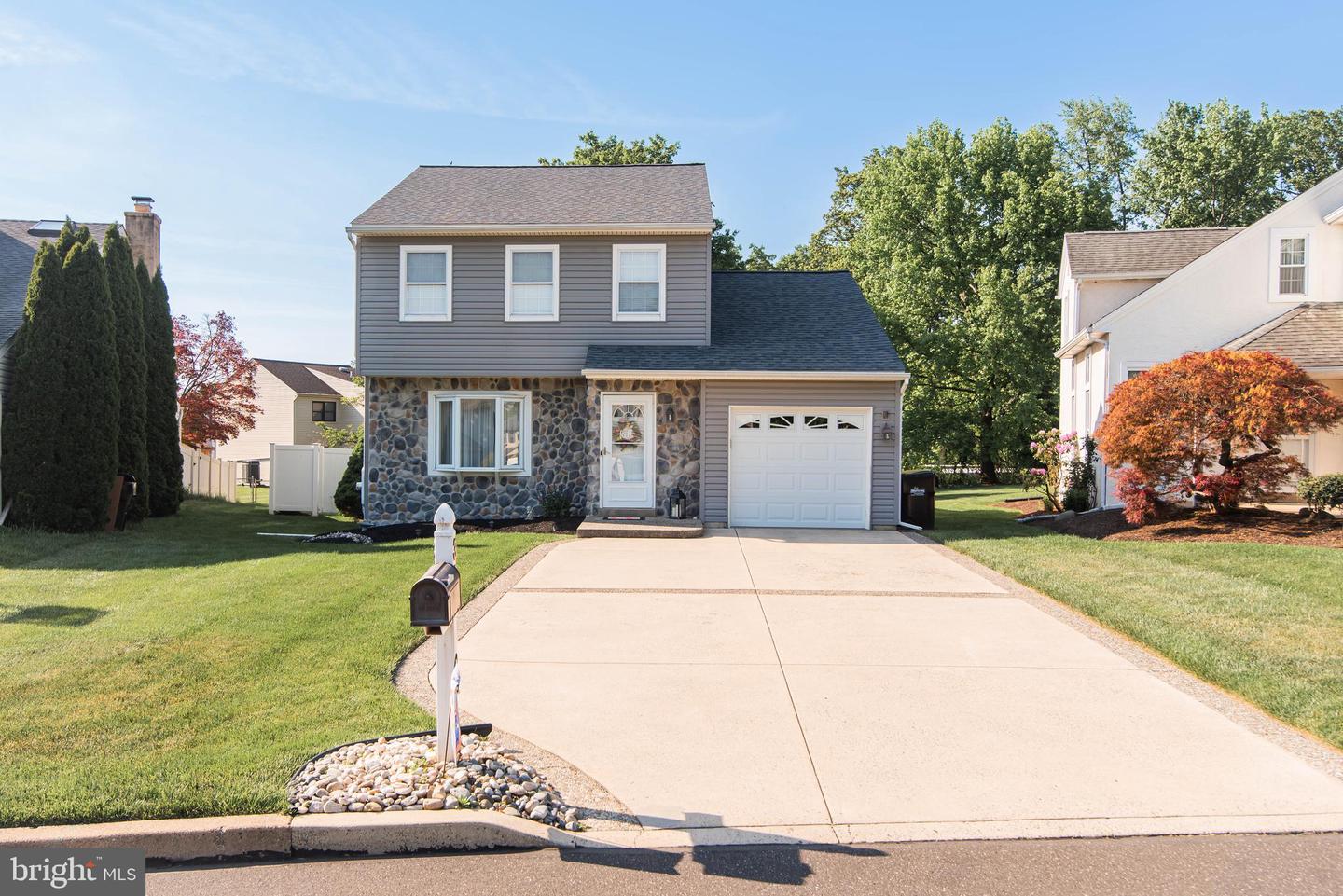 36 Pebble Drive, Horsham