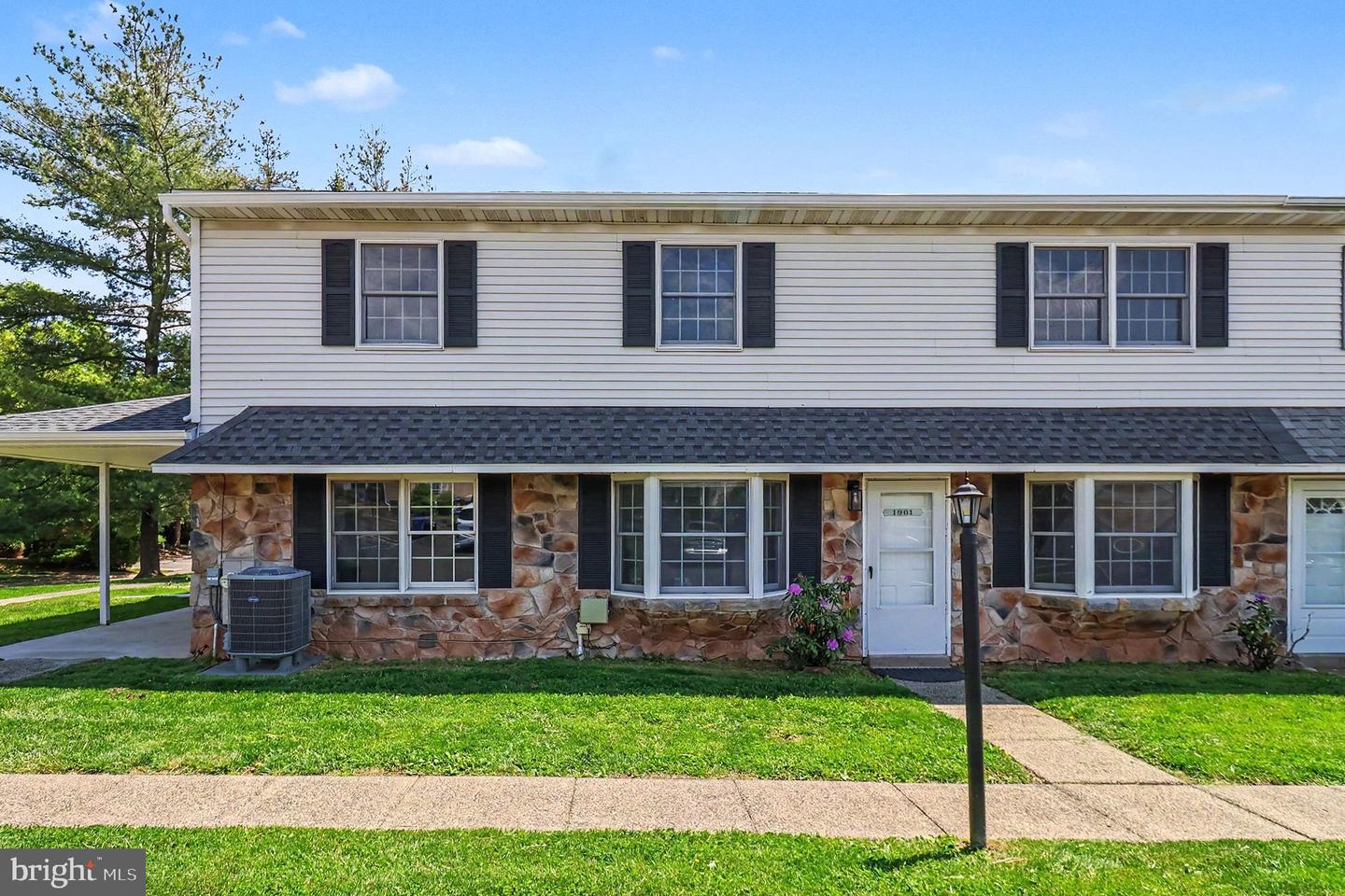 1901 Whitpain Hills, Blue Bell