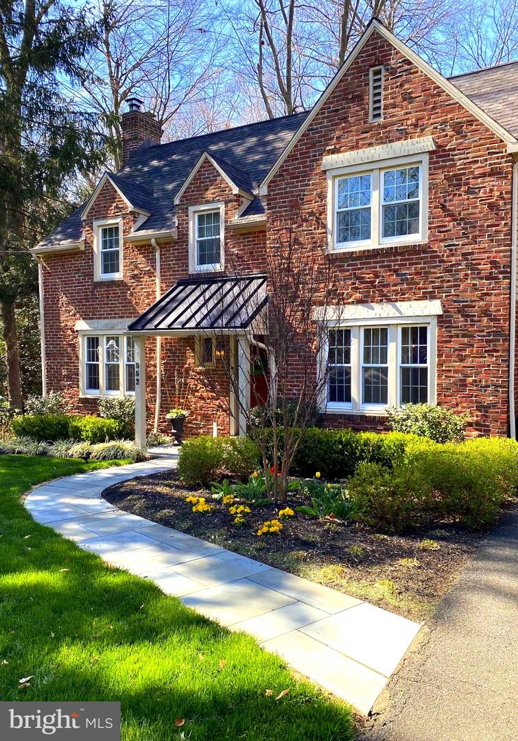 552 Custis Road, Glenside