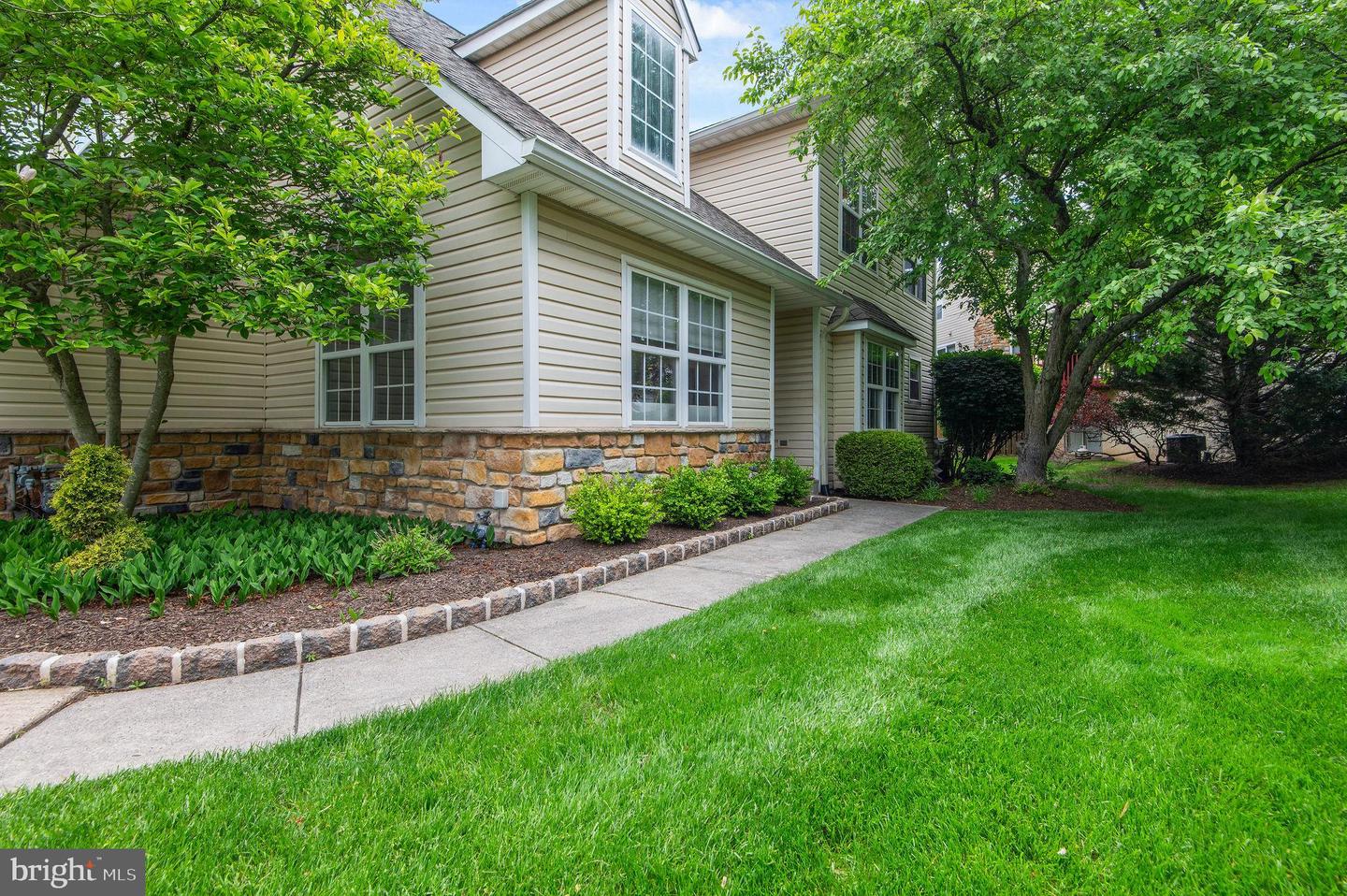 123 Shoal Creek Drive, Blue Bell