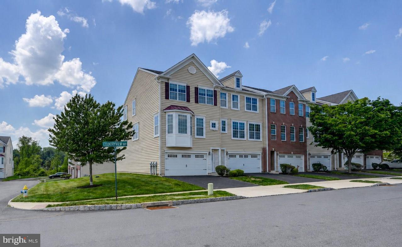 153 Country View Way