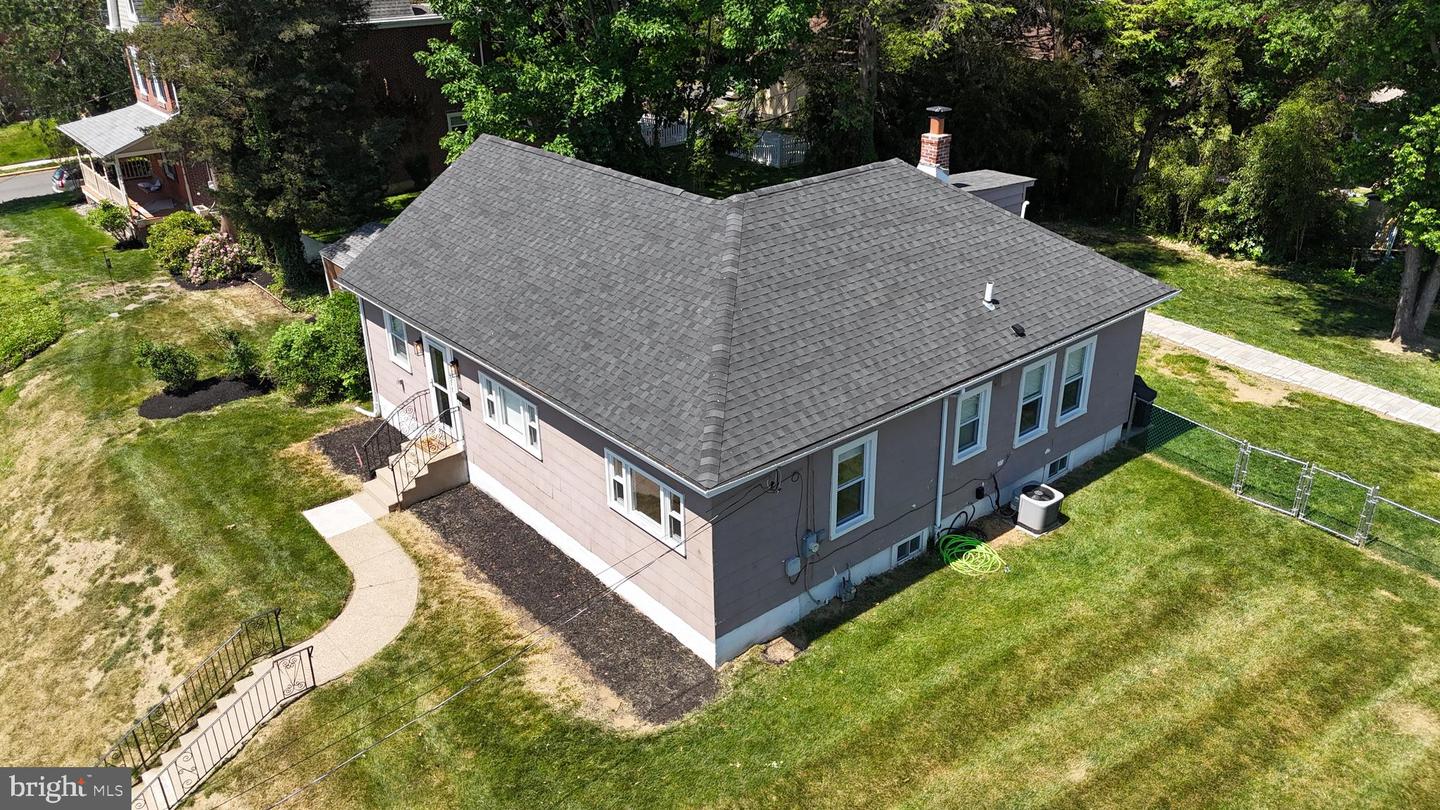 211 N Sylvania Avenue, Jenkintown