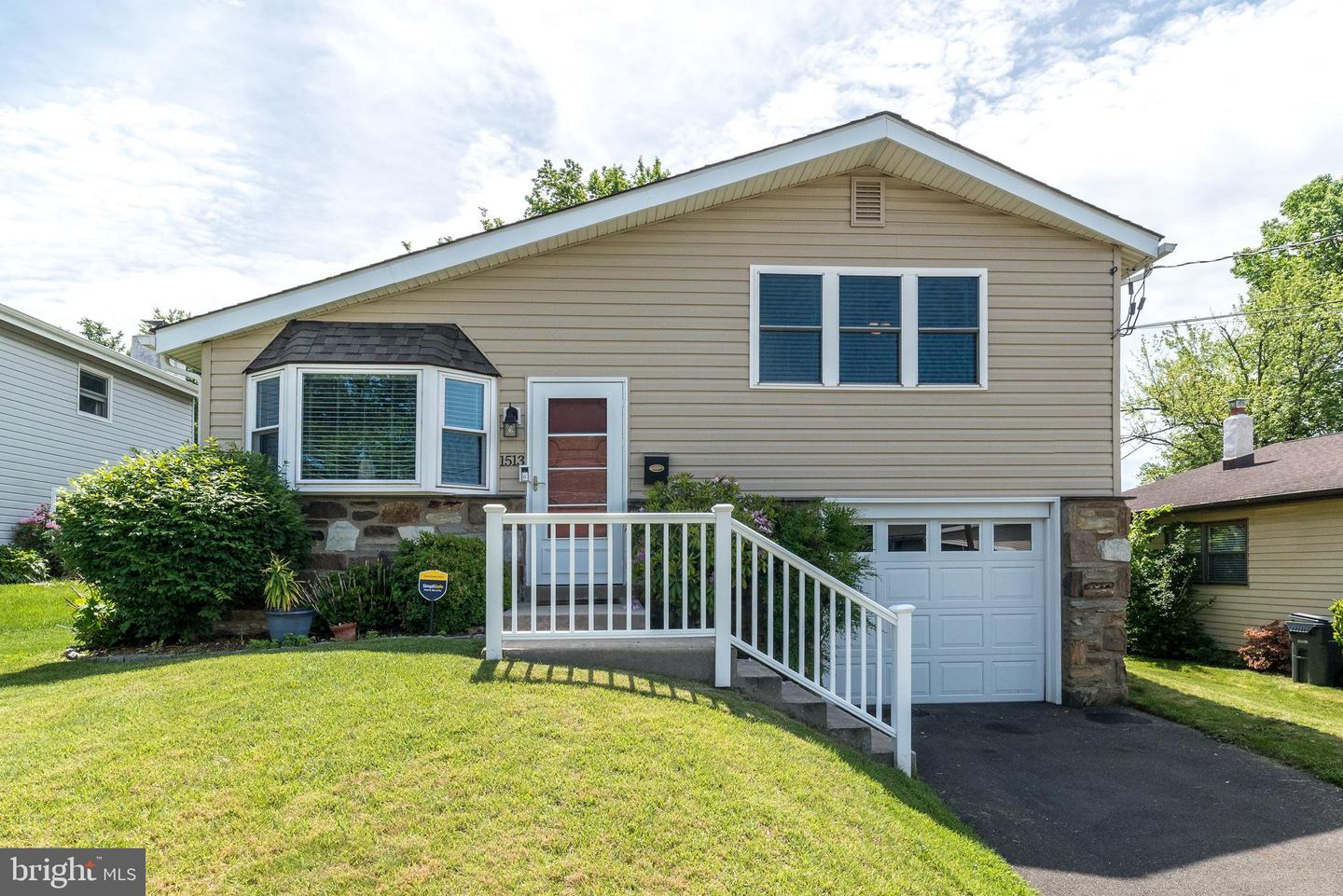 1513 Lindbergh Avenue, Abington