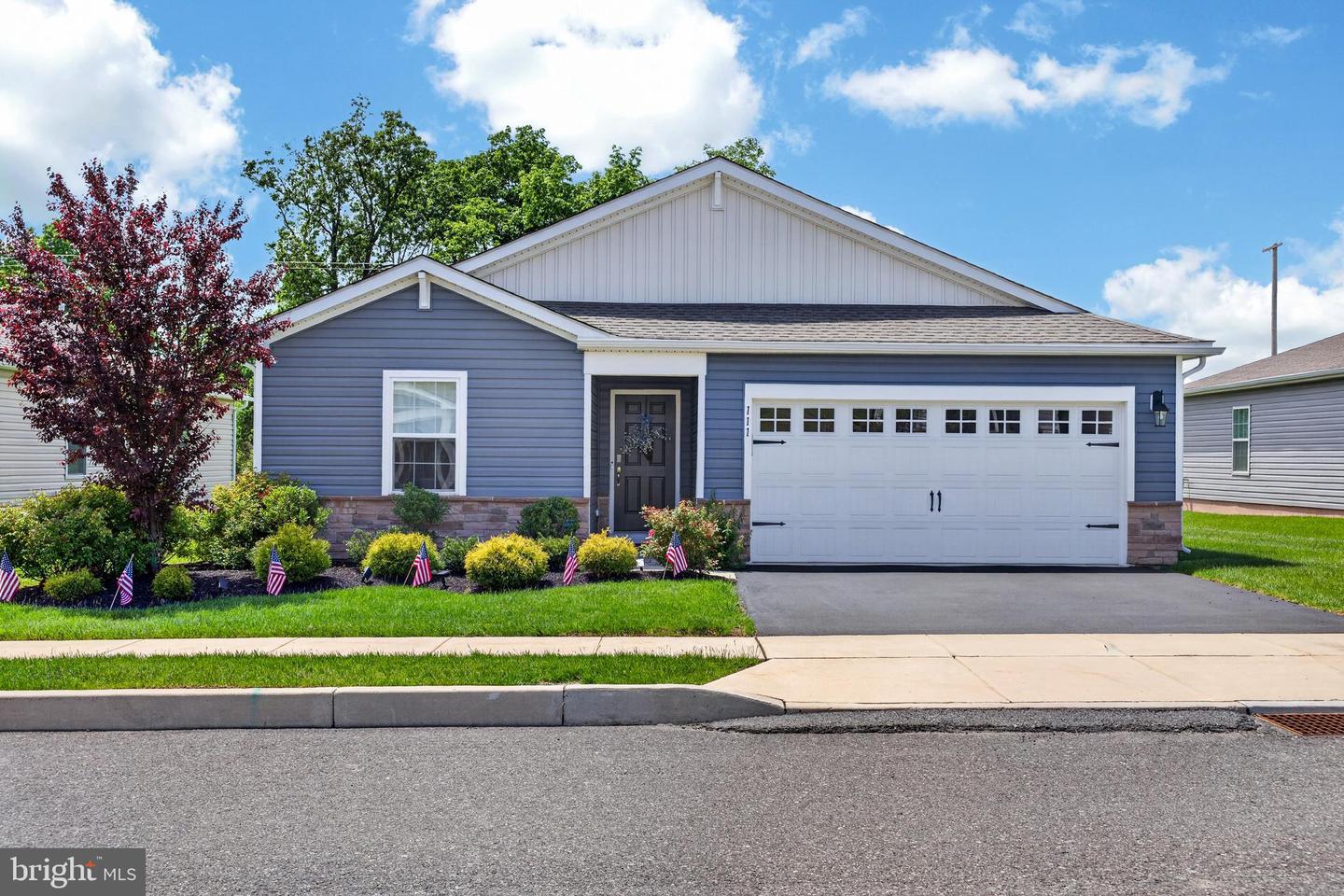 111 Lilly Dr