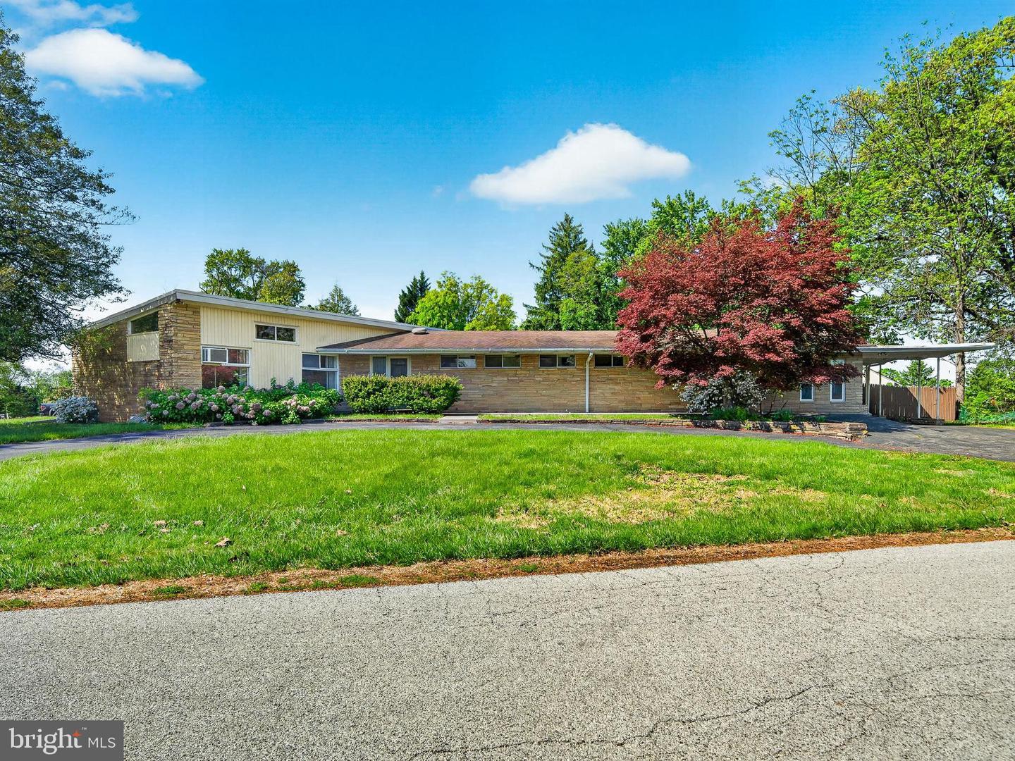2615 Dogwood Lane, Norristown