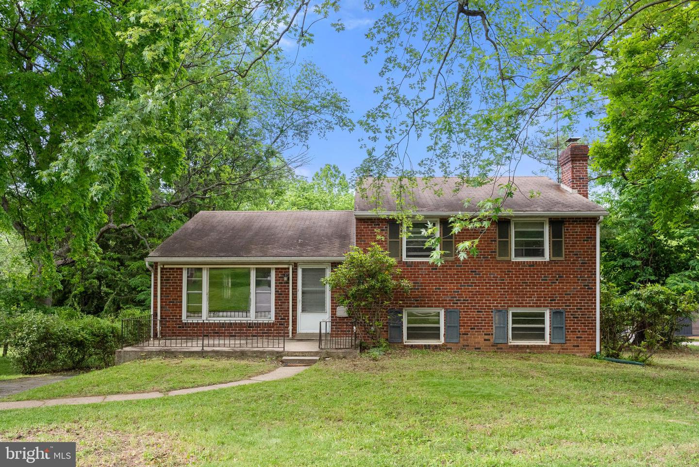 621 Bob White Road, Wayne