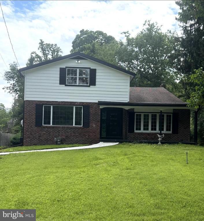 826 Pardee Lane