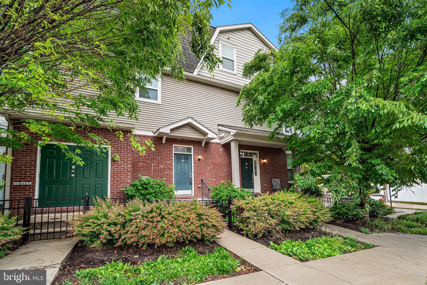 1205 Green Street #101