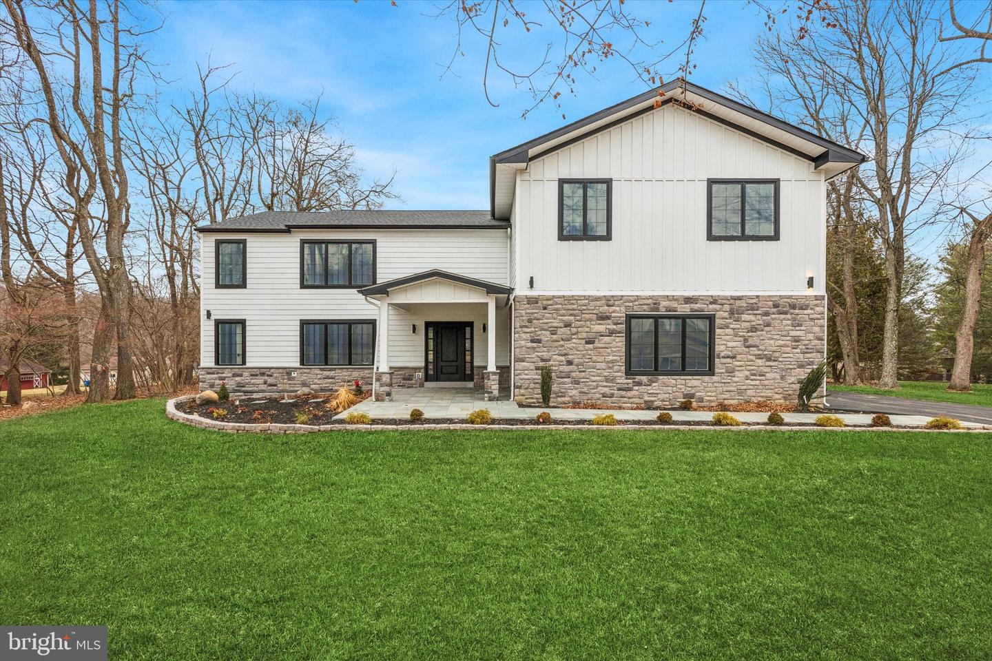 780 Hobbs Road