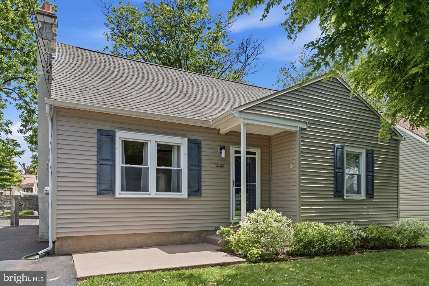 253 Gilpin Road, Willow Grove