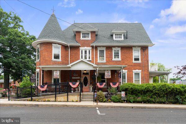 1919 W Point Pike