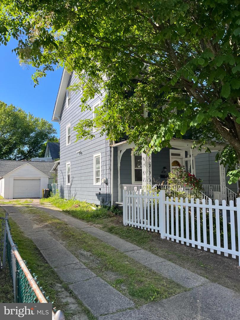 227 Greenfield Avenue