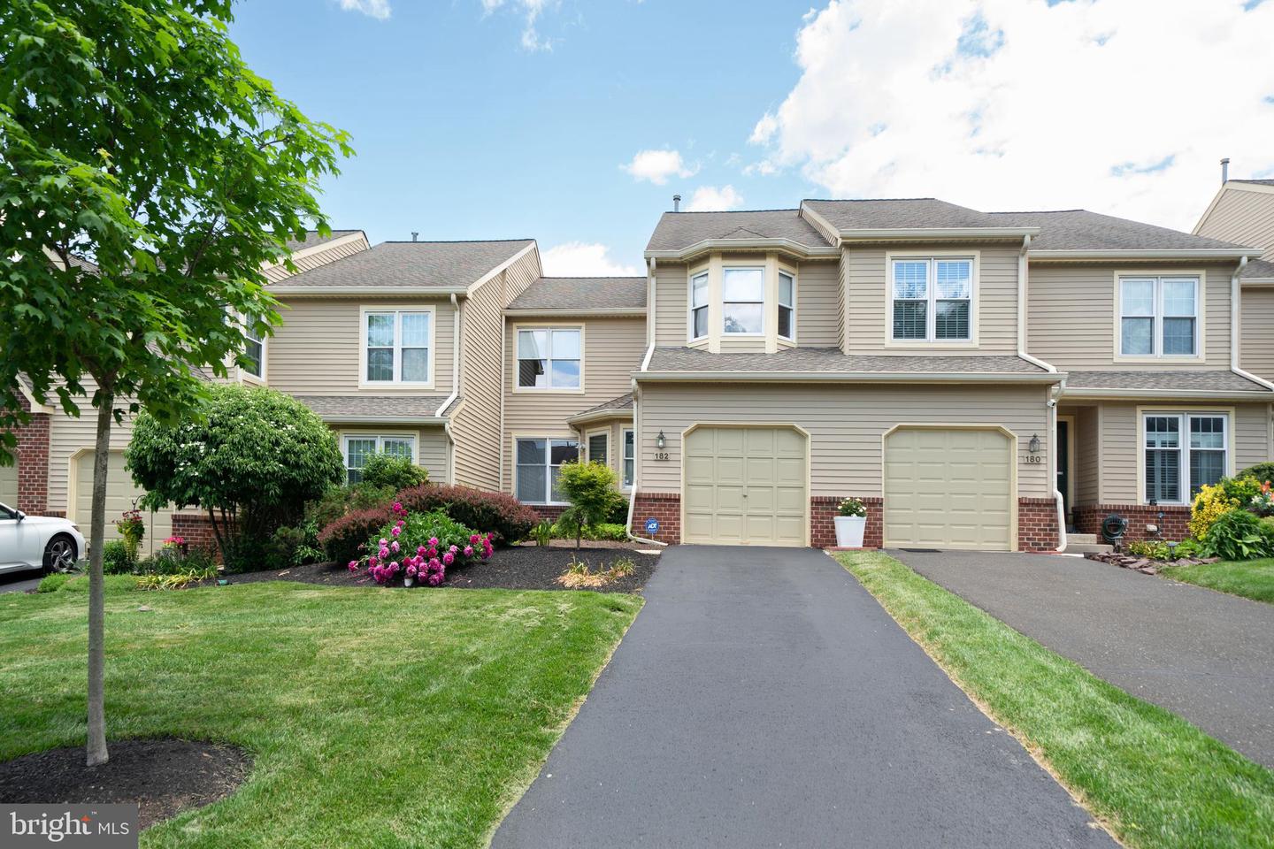 182 Pinecrest Lane
